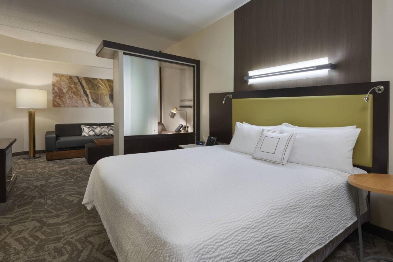 สปริงฮิลล์ สวีท บาย แมริออท โทรอนโต วอน Hotel ภายนอก รูปภาพ
