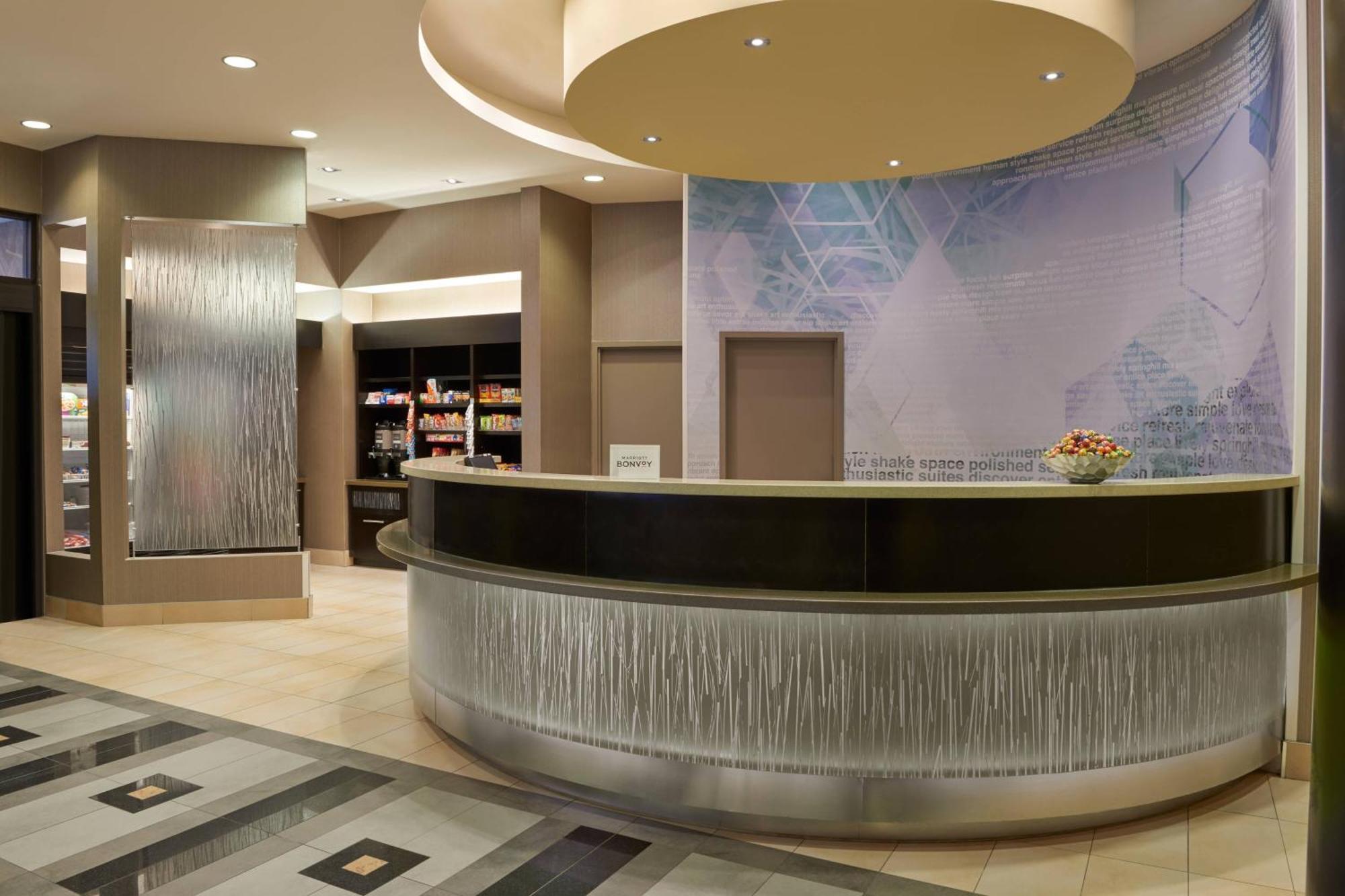 สปริงฮิลล์ สวีท บาย แมริออท โทรอนโต วอน Hotel ภายนอก รูปภาพ